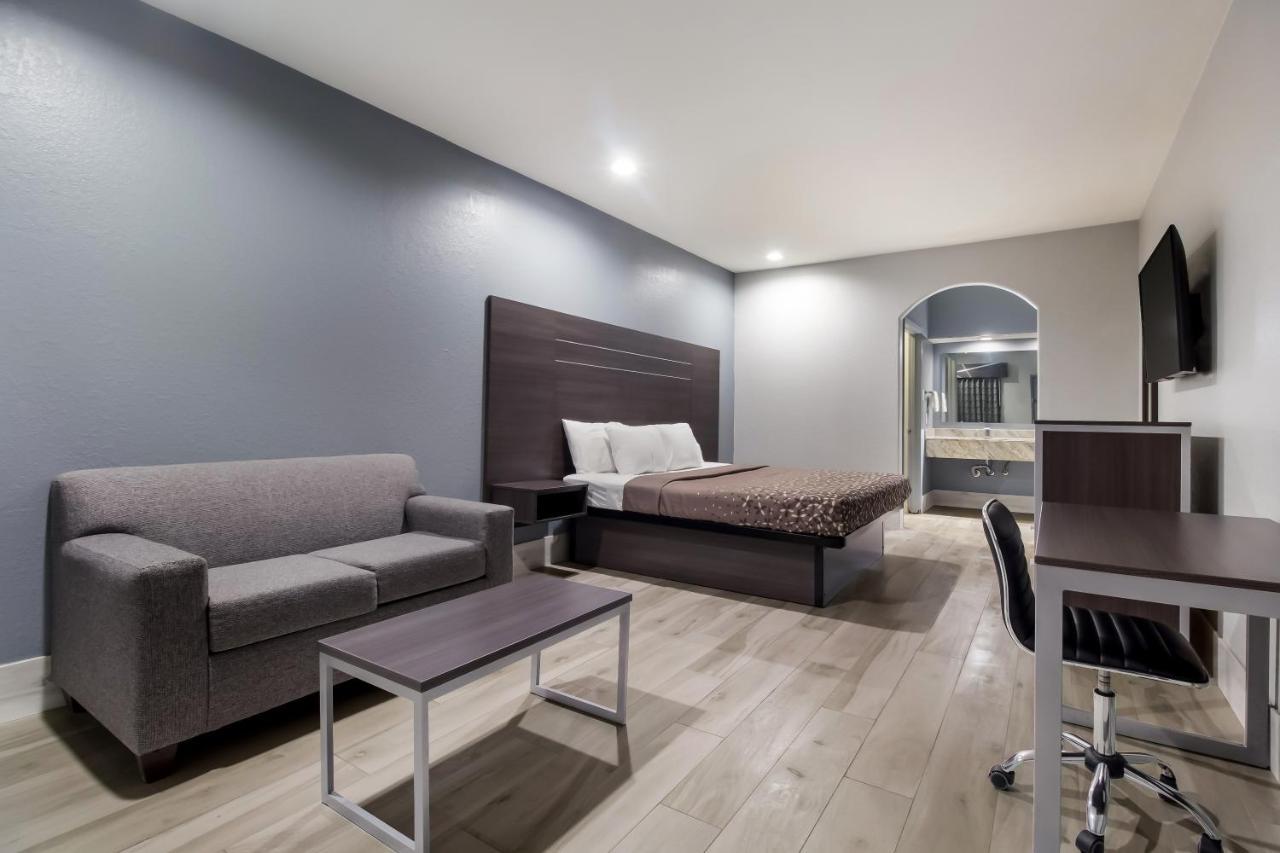 Americas Best Value Platinum Inn & Suites Houston Exterior foto