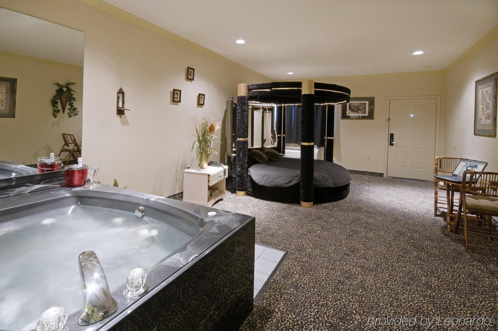 Americas Best Value Platinum Inn & Suites Houston Quarto foto
