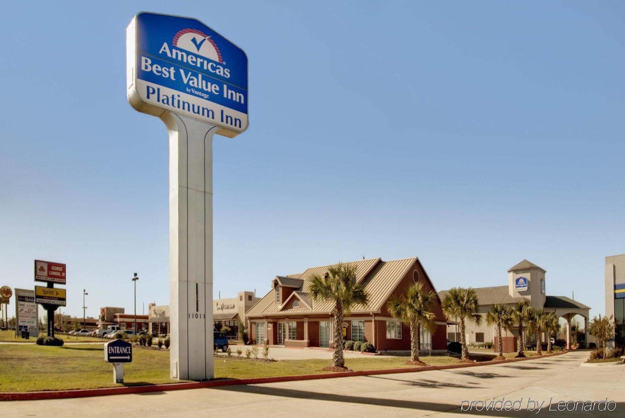 Americas Best Value Platinum Inn & Suites Houston Exterior foto